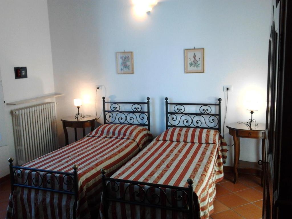 Hotel Residenza Millennium Florenz Zimmer foto